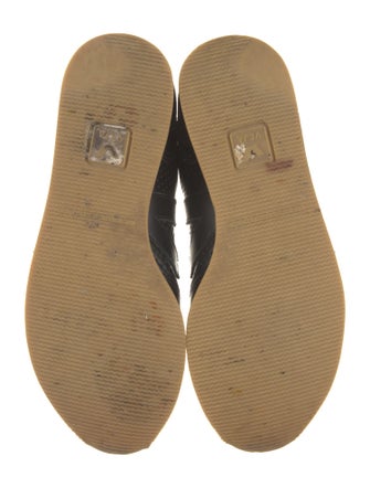 Veja Leather Sneakers