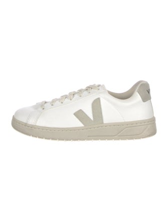 Veja Leather Sneakers