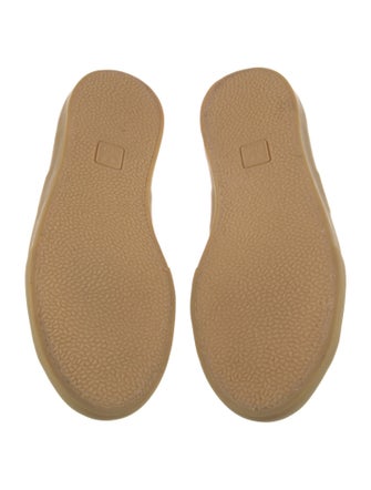 Veja Leather Sneakers