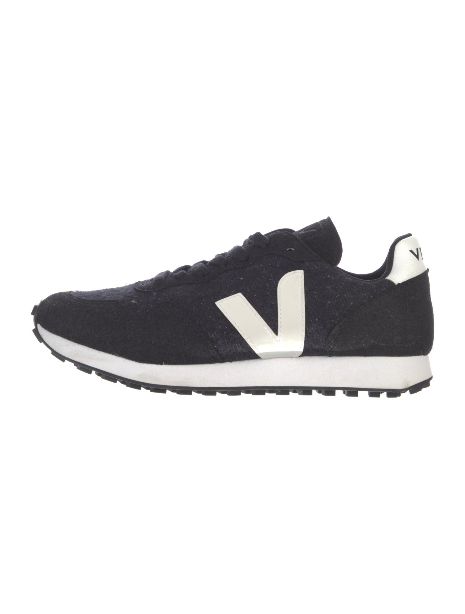 Veja Sneakers