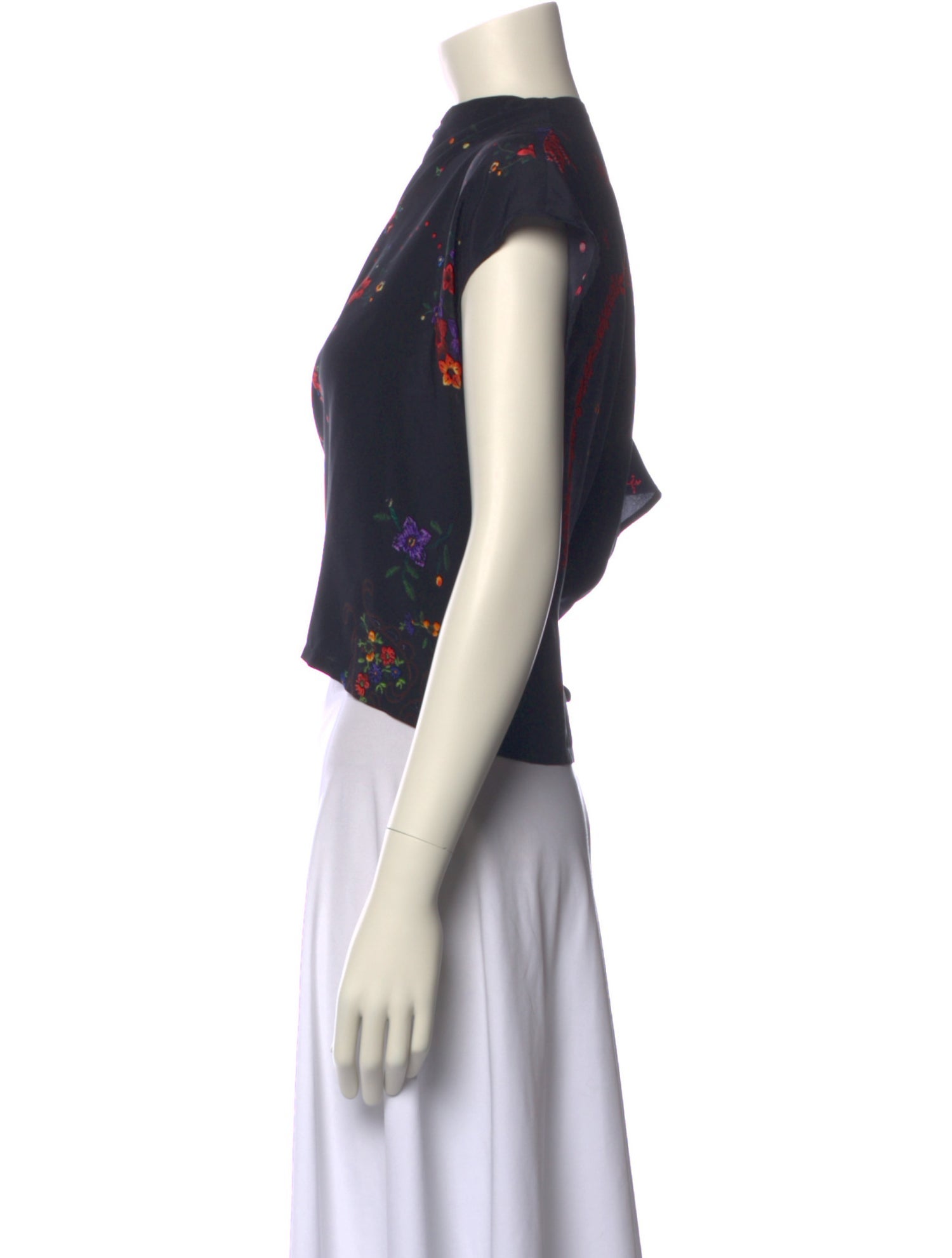 Anntian Silk Floral Print Crop Top