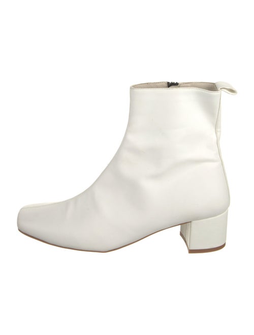 Nomia Leather Boots