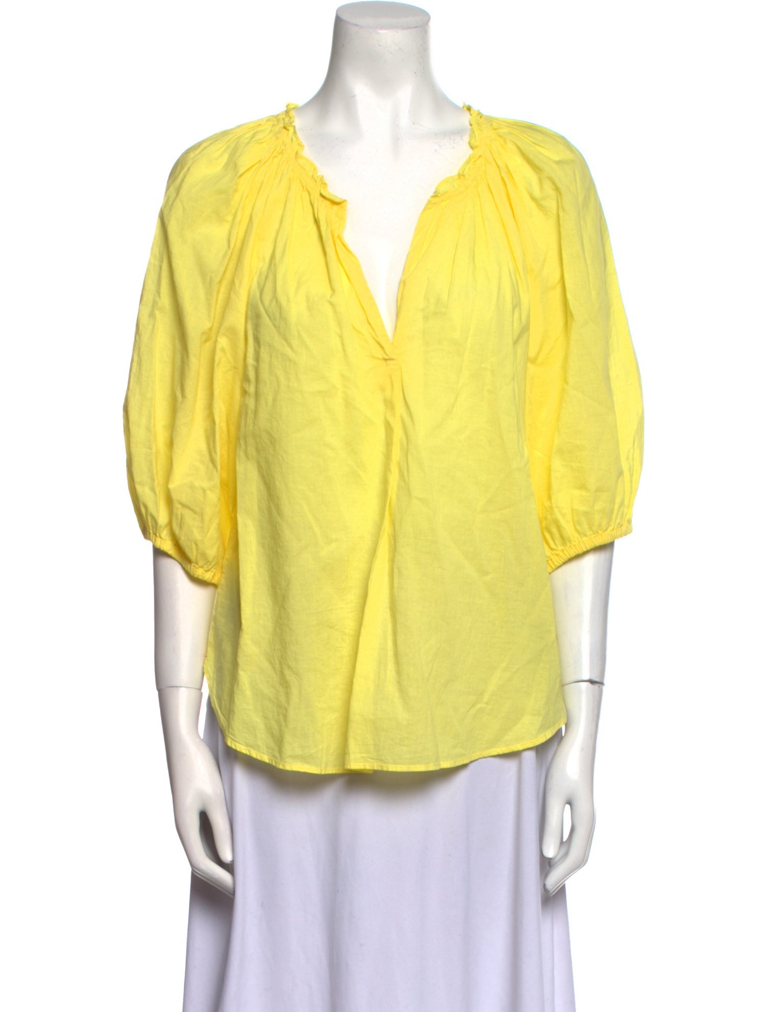 Xirena V-Neck Three-Quarter Sleeve Blouse