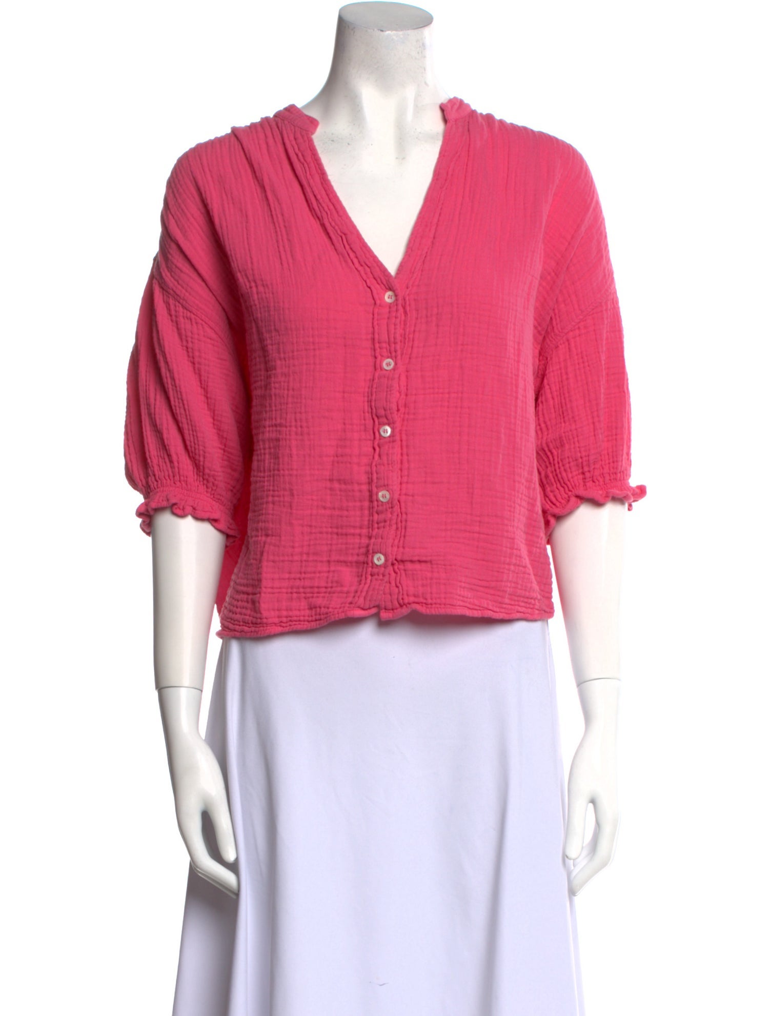 Xirena V-Neck Three-Quarter Sleeve Crop Top