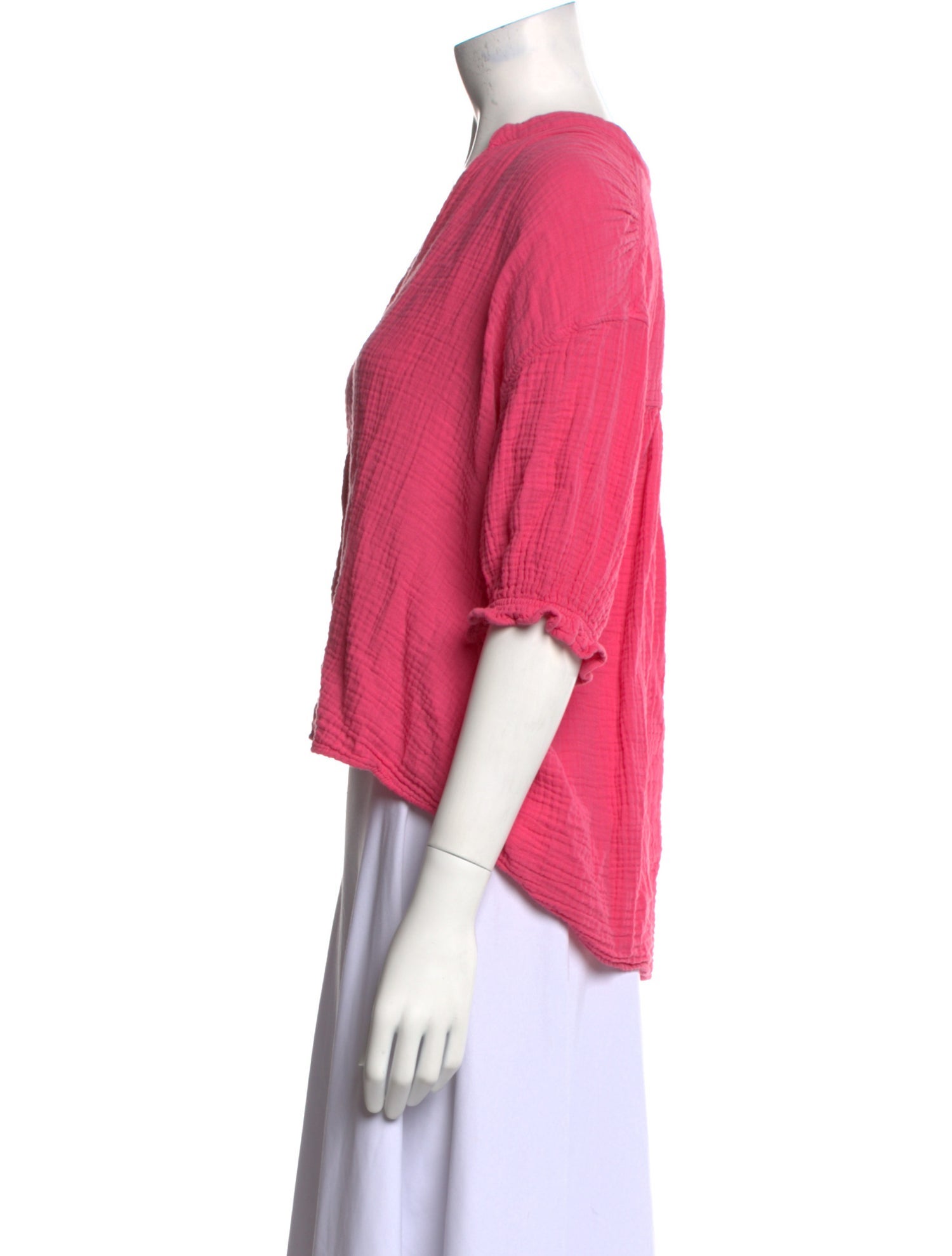 Xirena V-Neck Three-Quarter Sleeve Crop Top