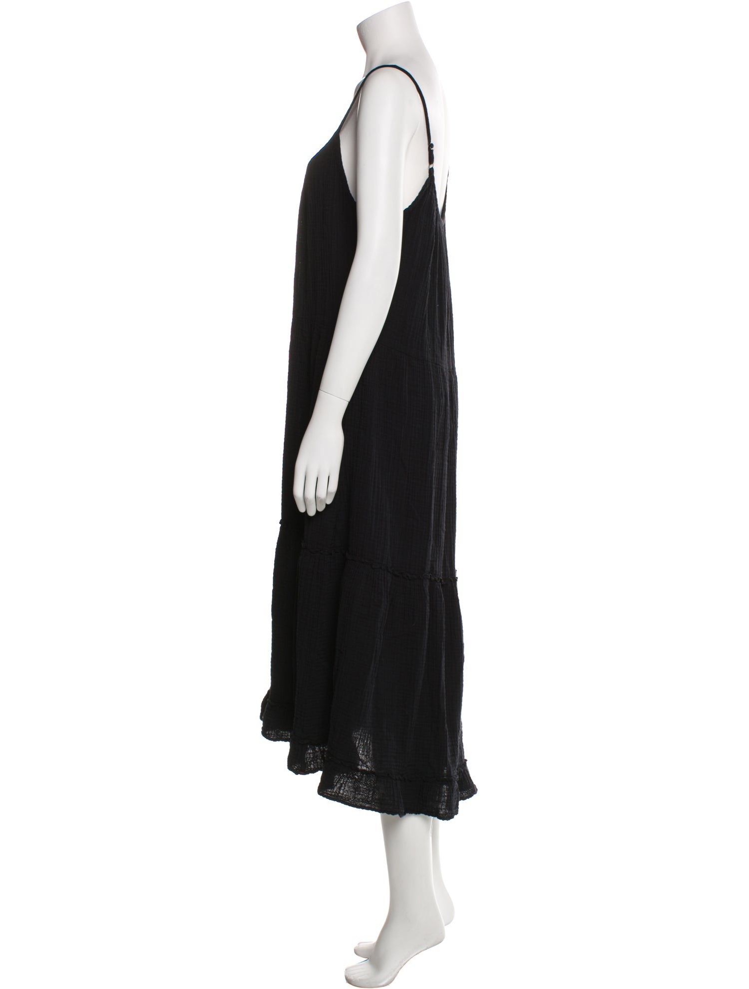 Xirena Scoop Neck Midi Length Dress