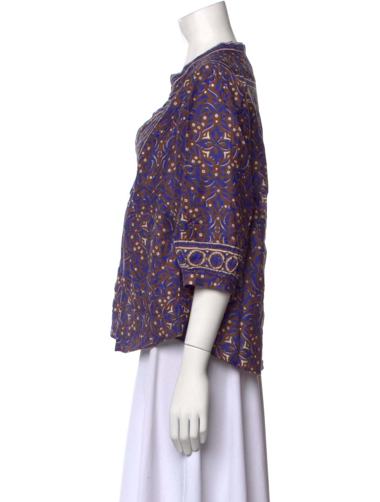 Xirena Printed V-Neck Blouse