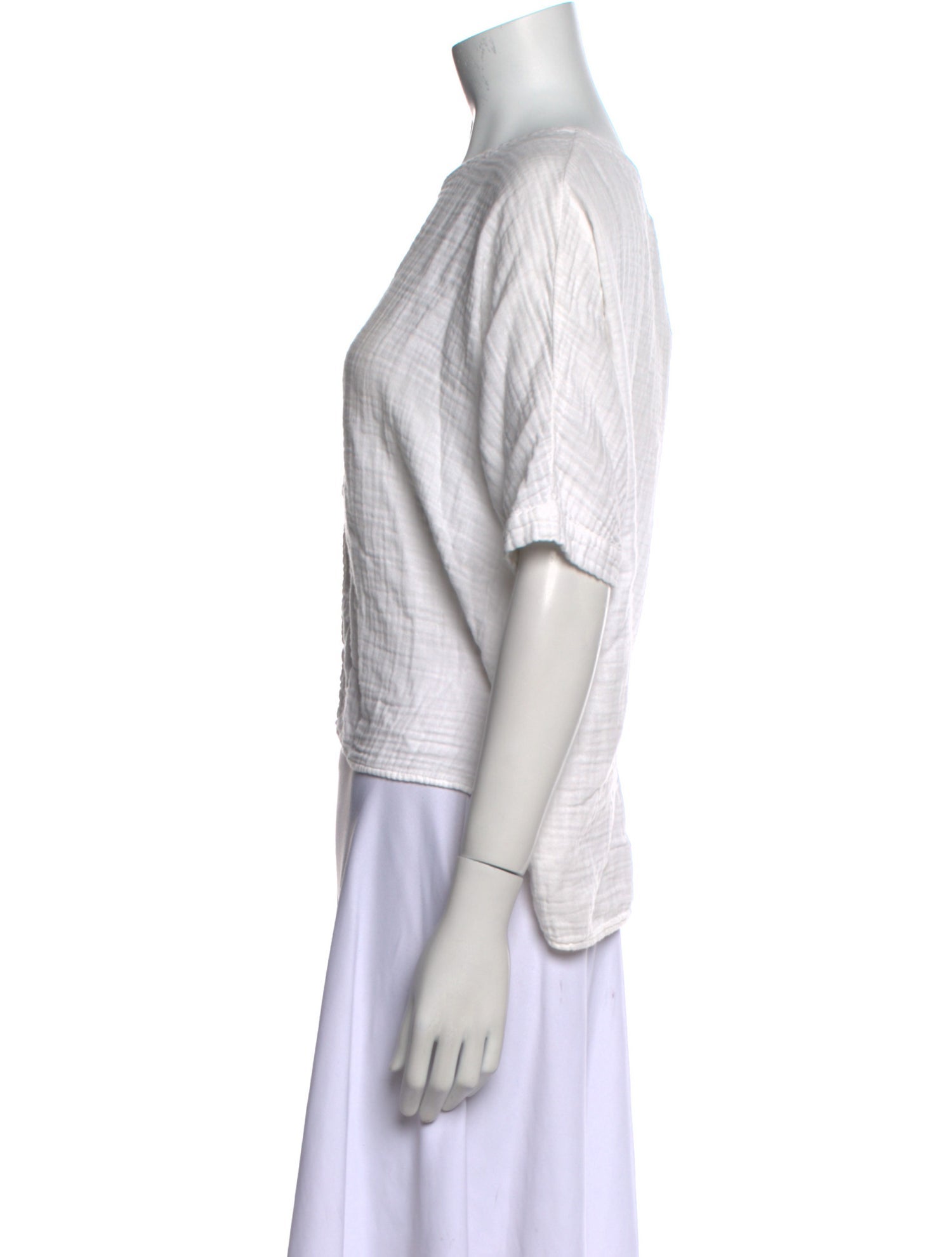 Xirena Bateau Neckline Short Sleeve Crop Top