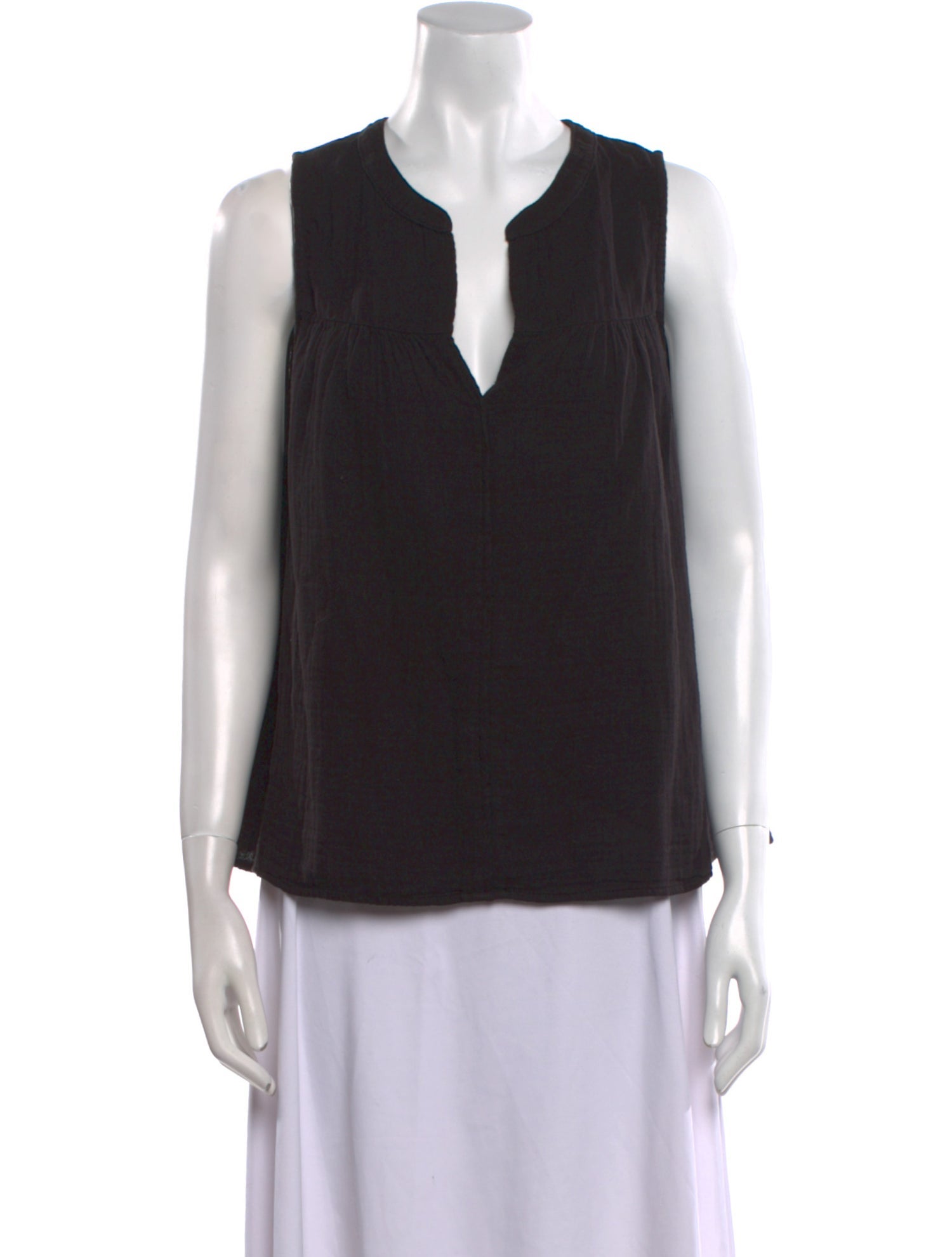Xirena V-Neck Sleeveless Blouse