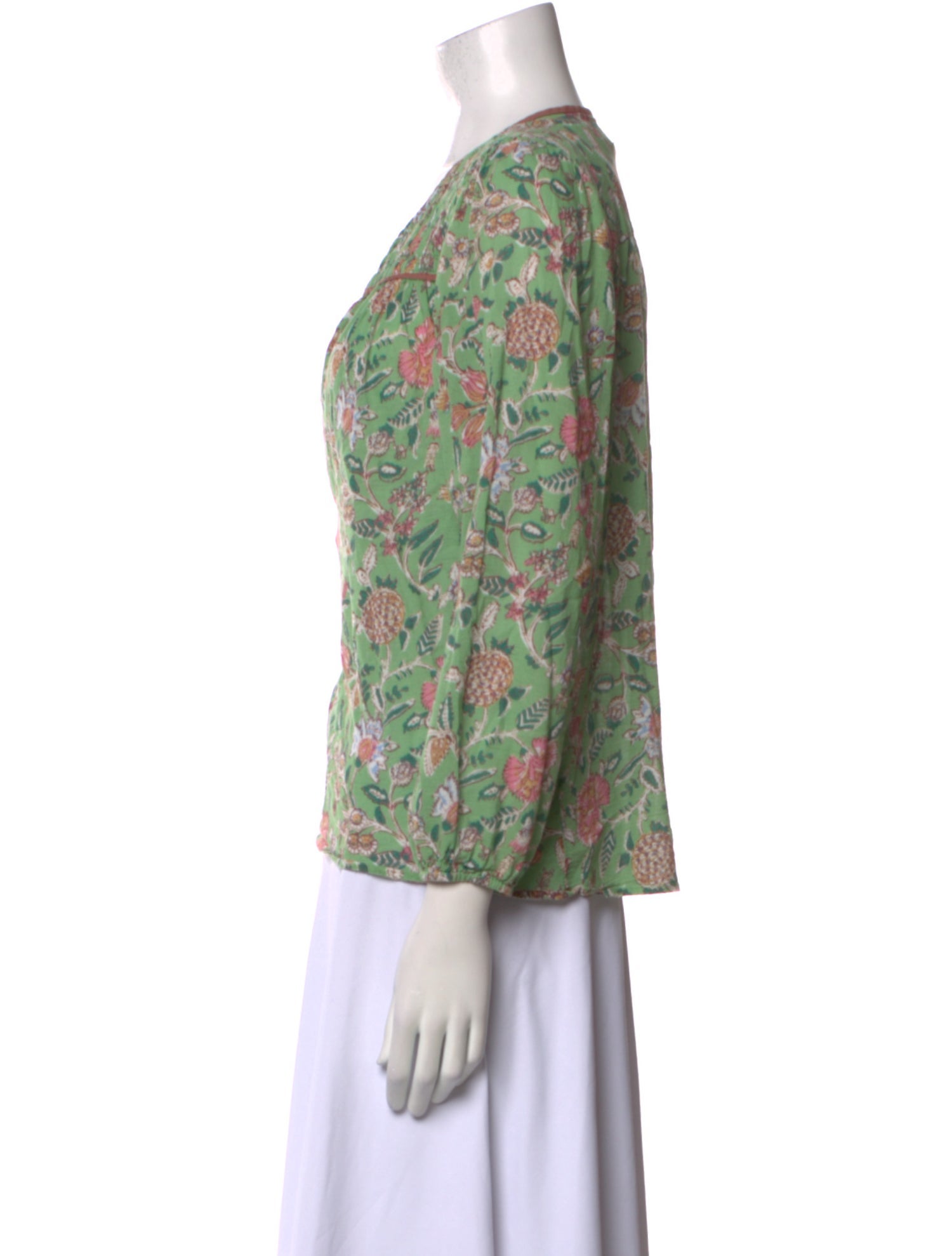 Xirena Floral Print V-Neck Blouse