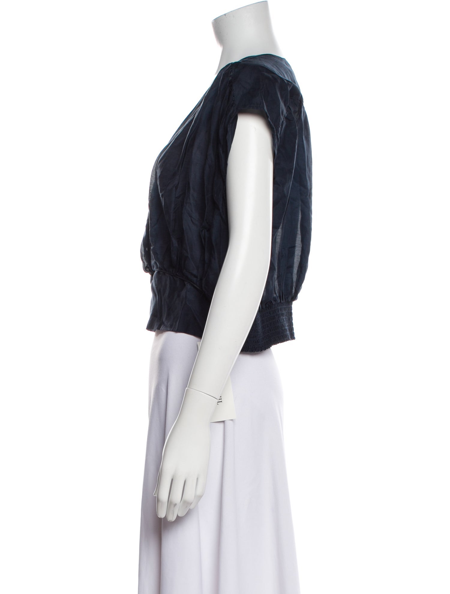 Xirena V-Neck Short Sleeve Crop Top