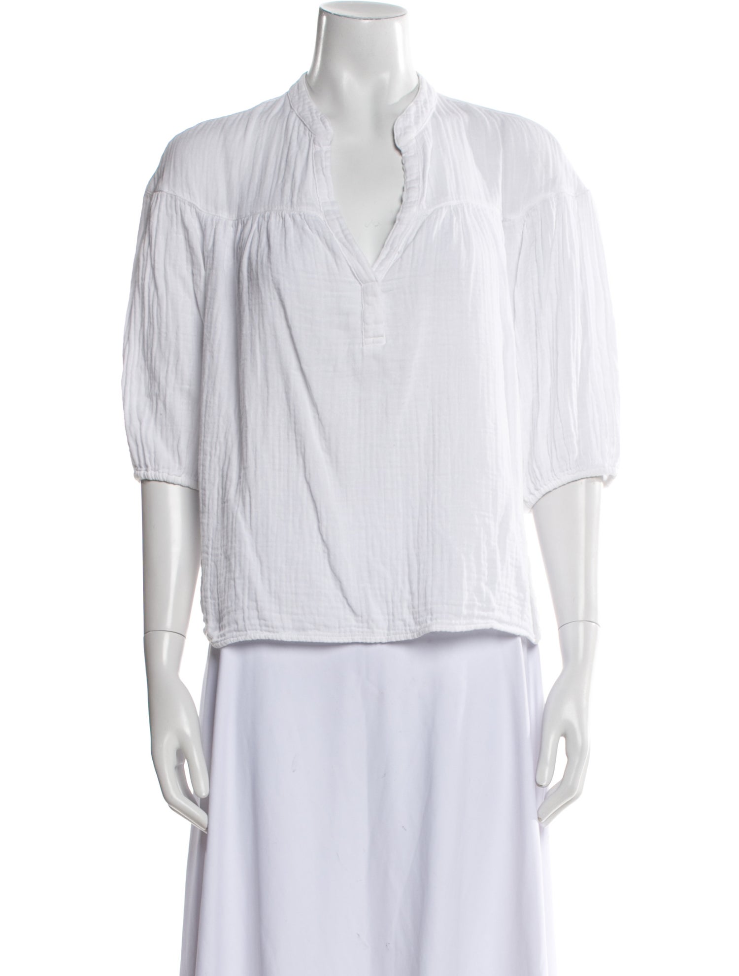 Xirena V-Neck Three-Quarter Sleeve Blouse