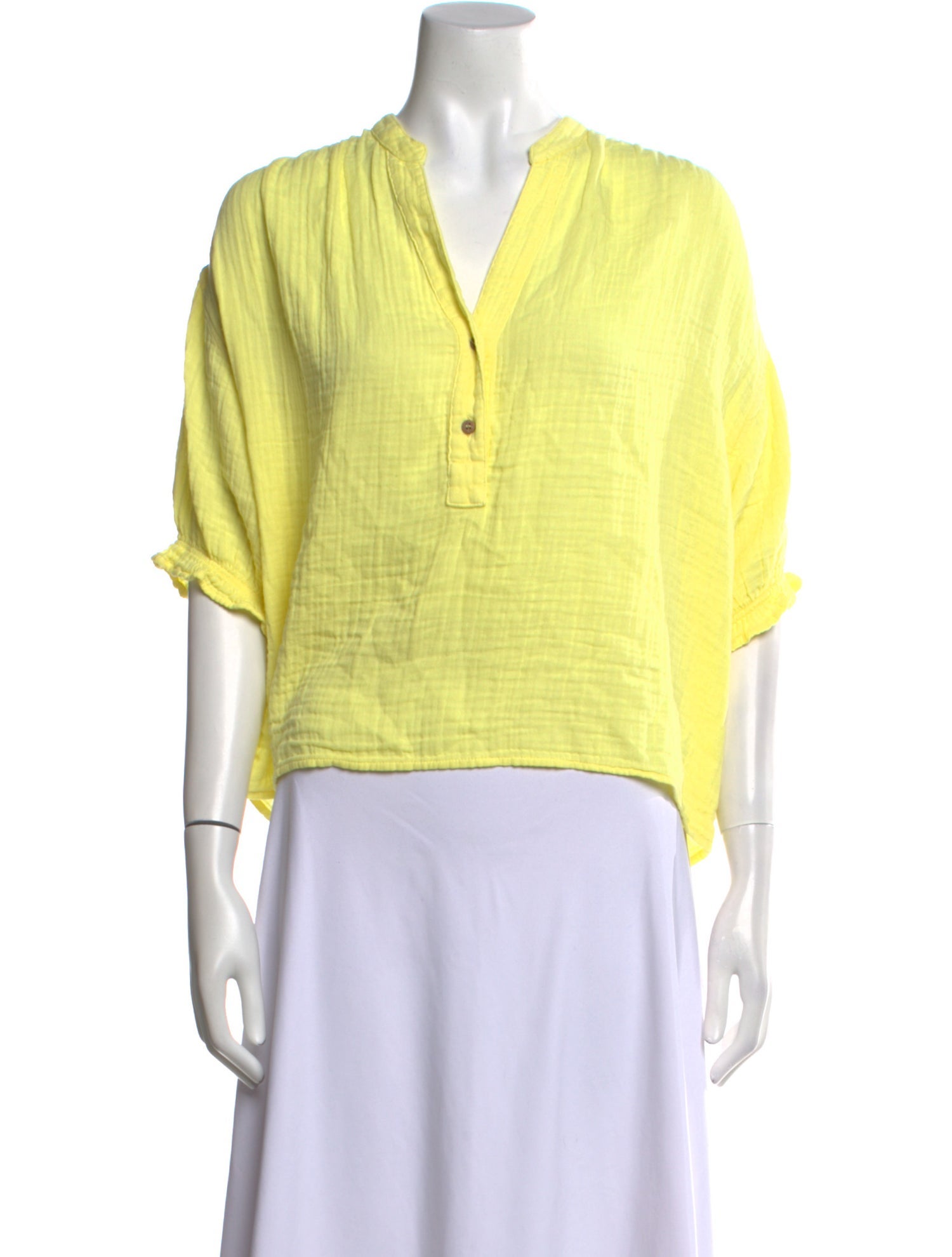 Xirena V-Neck Three-Quarter Sleeve Blouse