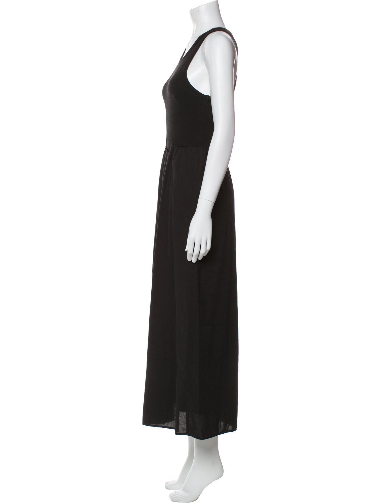 Xirena Scoop Neck Long Dress