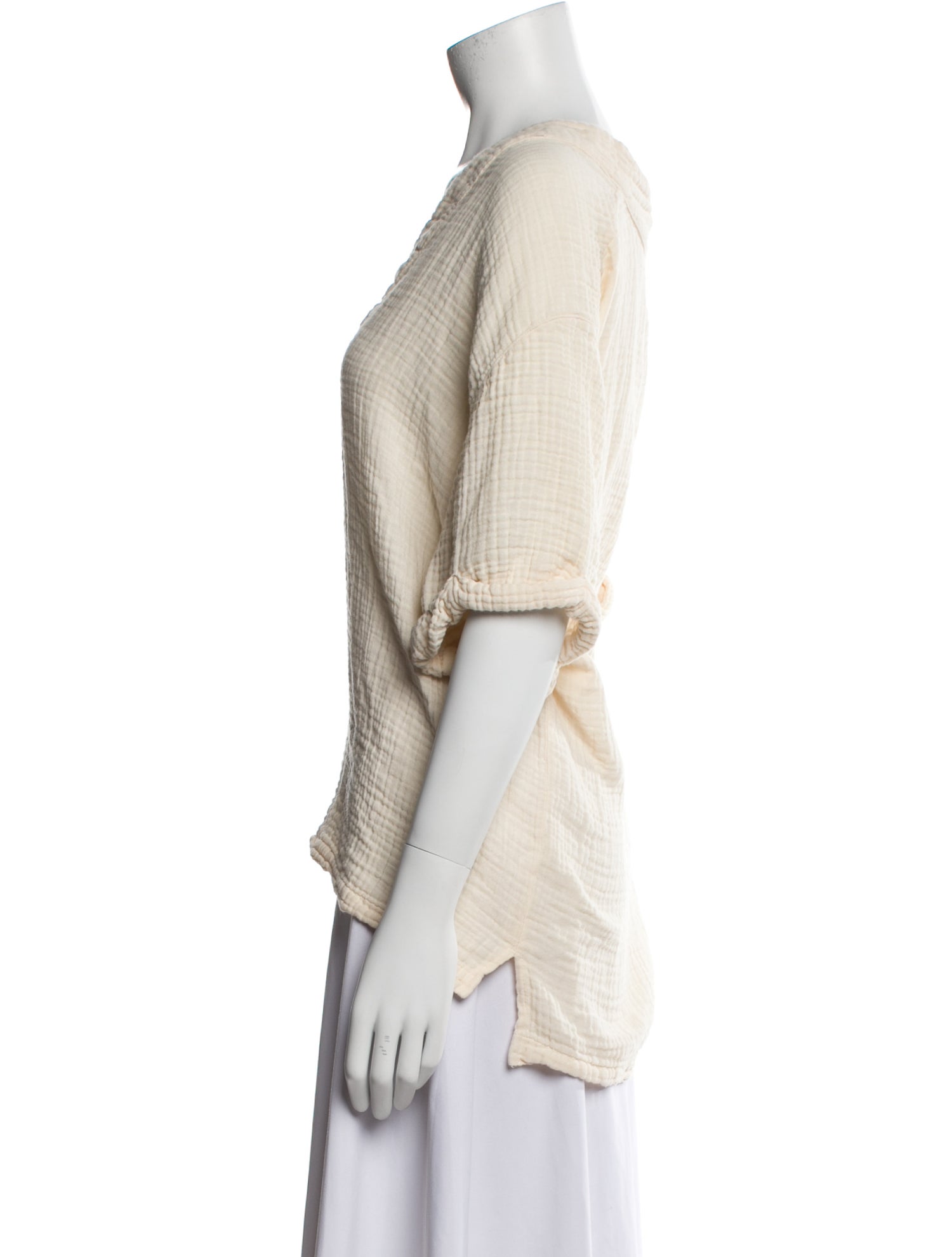 Xirena V-Neck Short Sleeve Top