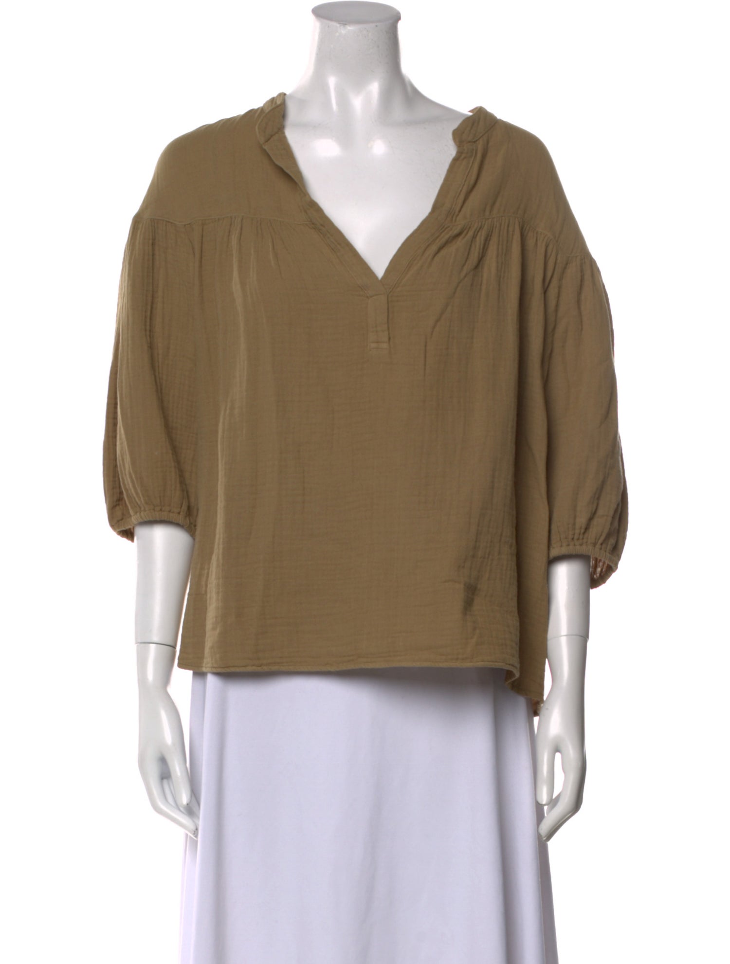 Xirena V-Neck Three-Quarter Sleeve Blouse
