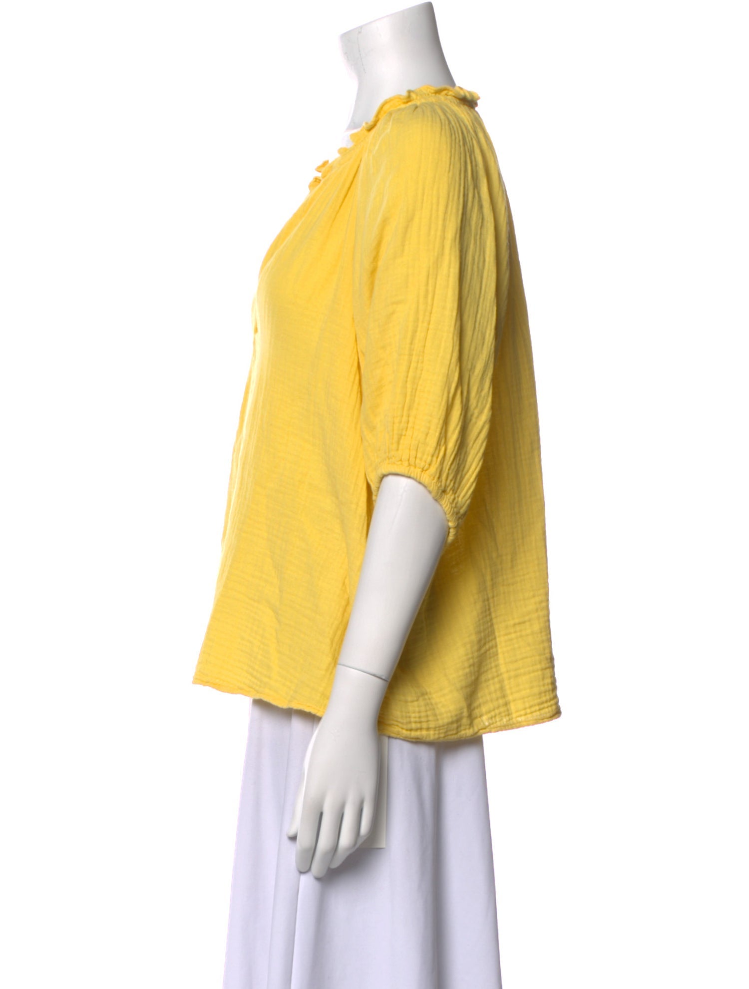 Xirena V-Neck Three-Quarter Sleeve Blouse