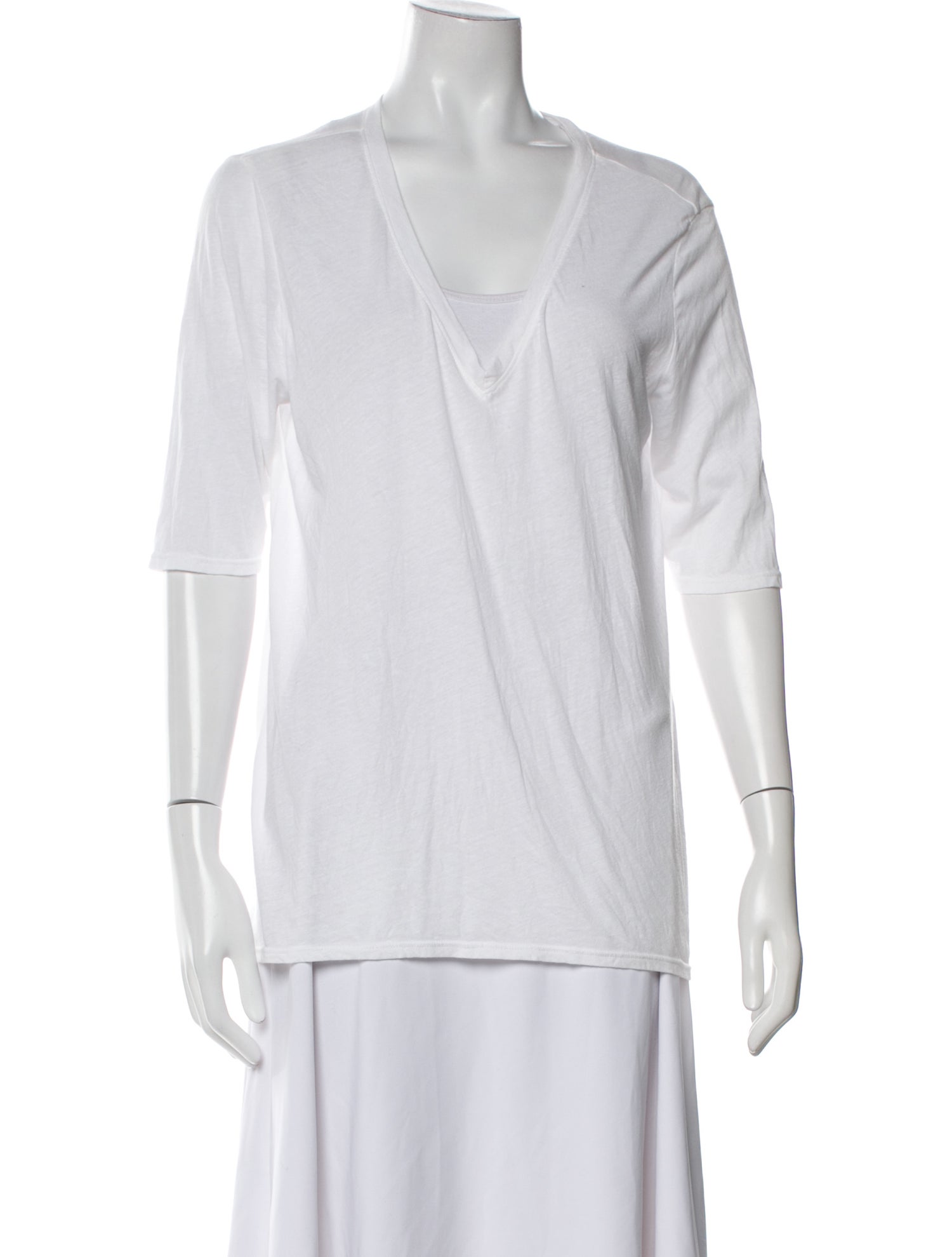 Xirena V-Neck Three-Quarter Sleeve T-Shirt
