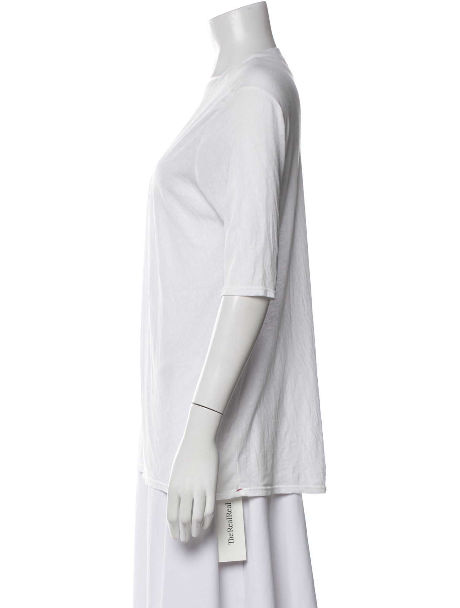 Xirena V-Neck Three-Quarter Sleeve T-Shirt