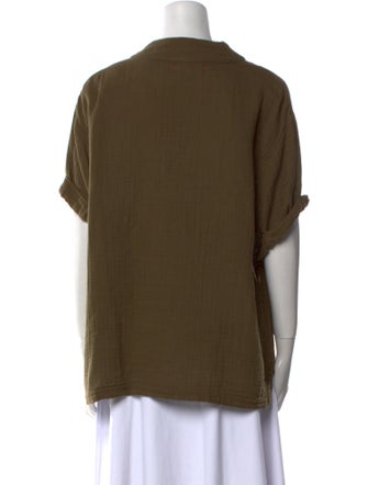 Xirena V-Neck Short Sleeve Blouse