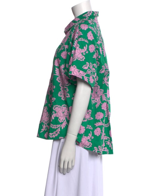 Xirena Floral Print V-Neck Button-Up Top