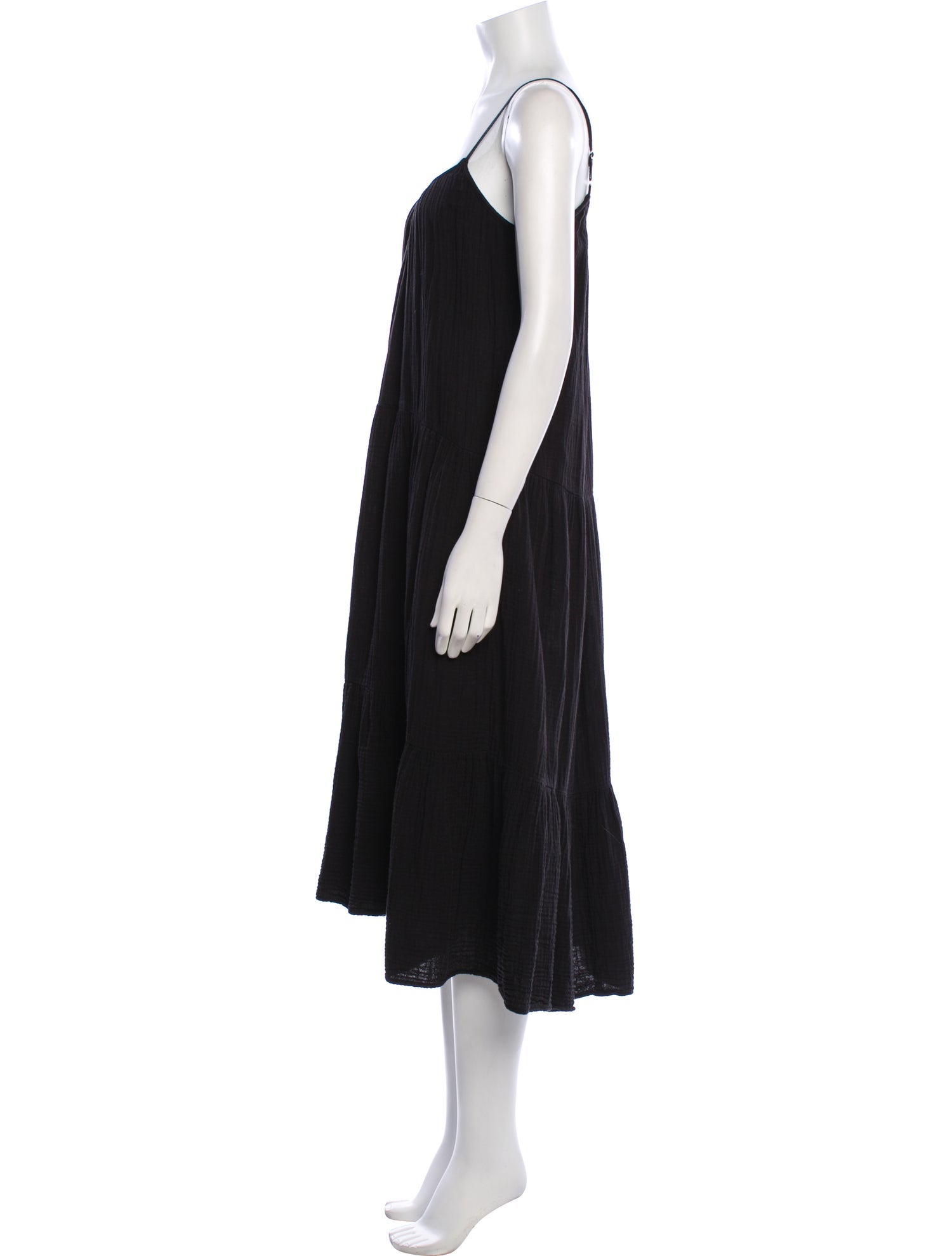 Xirena Scoop Neck Midi Length Dress