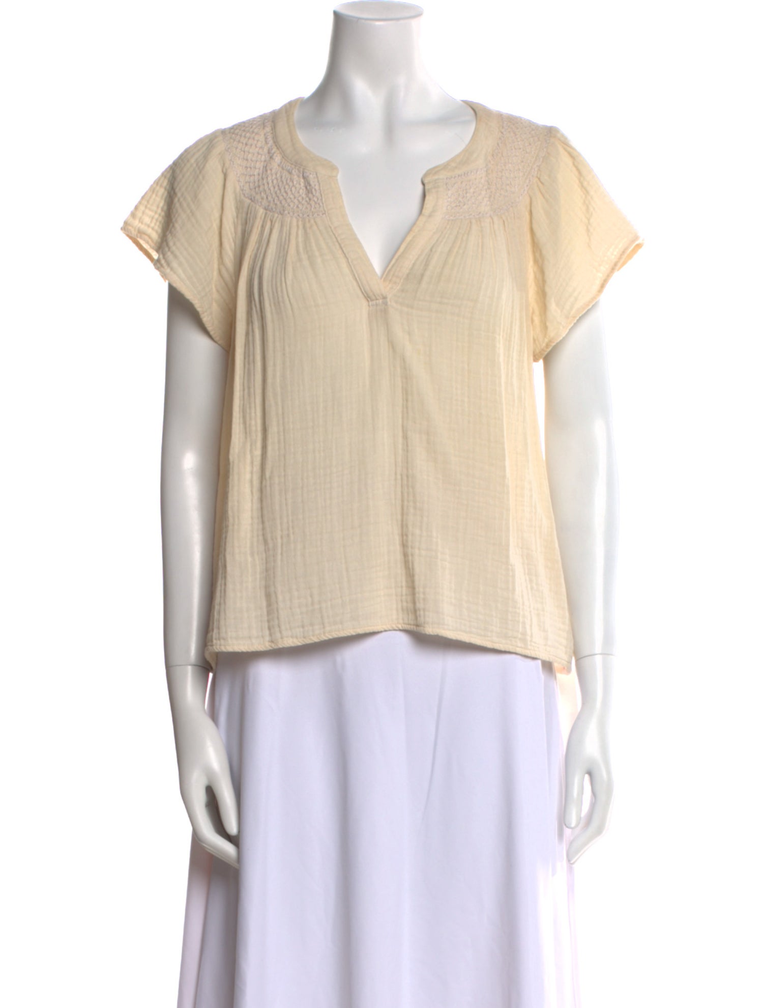 Xirena V-Neck Short Sleeve Blouse