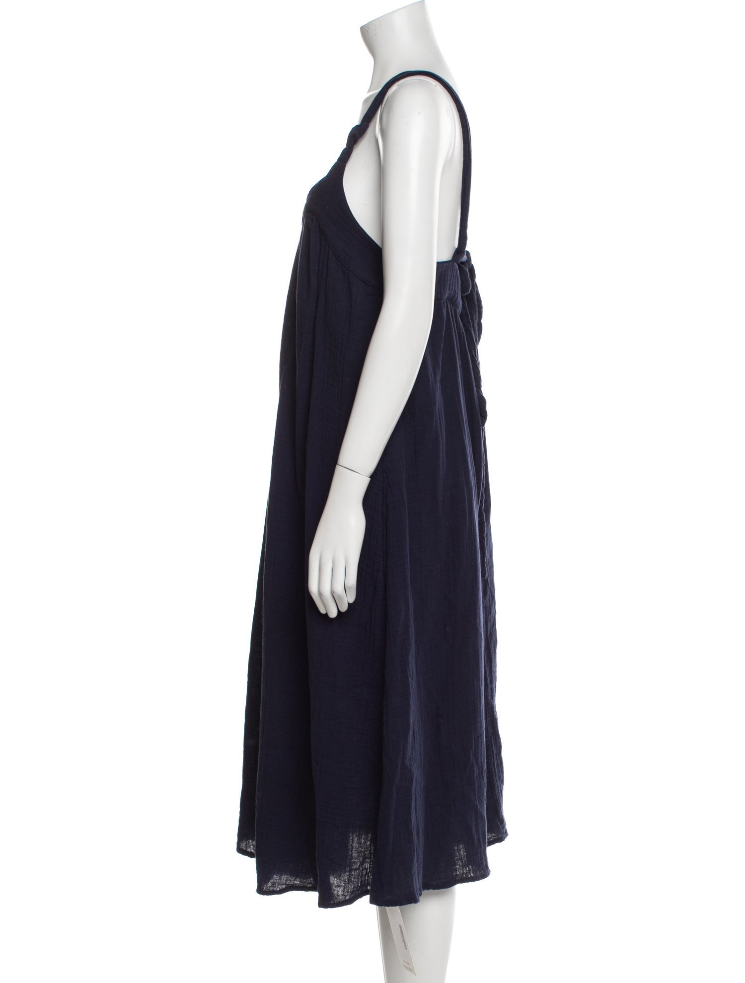 Xirena Scoop Neck Long Dress