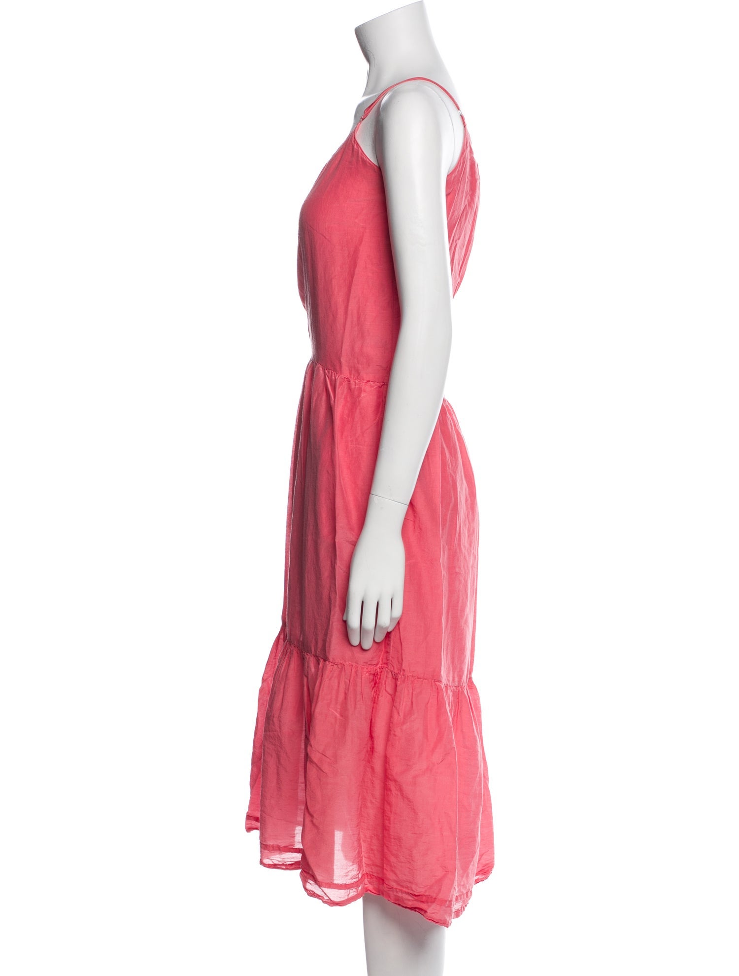 Xirena Scoop Neck Midi Length Dress