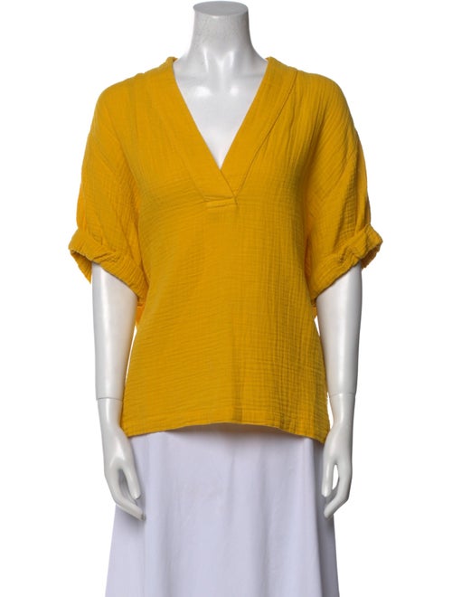 Xirena V-Neck Short Sleeve Blouse