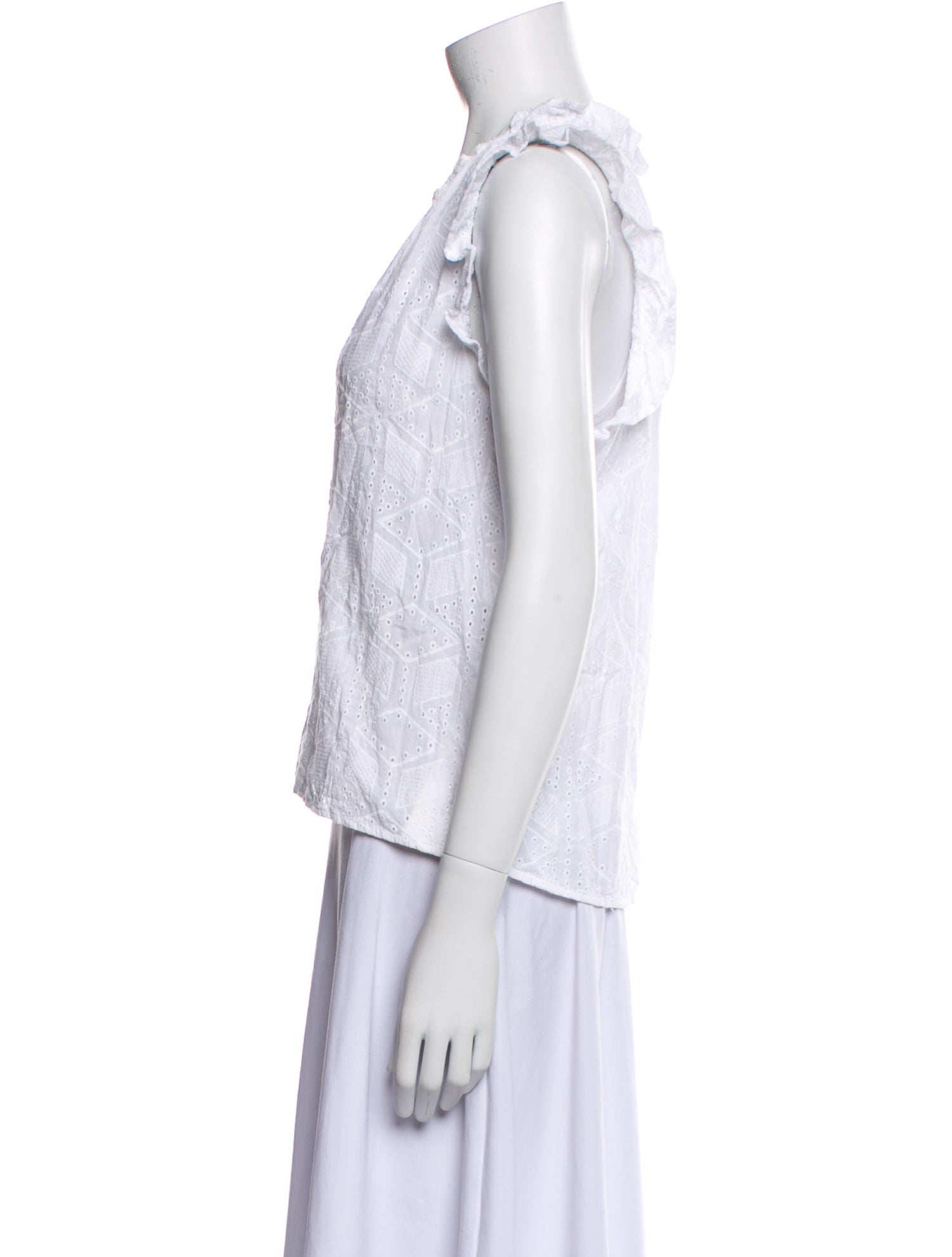 Xirena Lace Pattern V-Neck Top