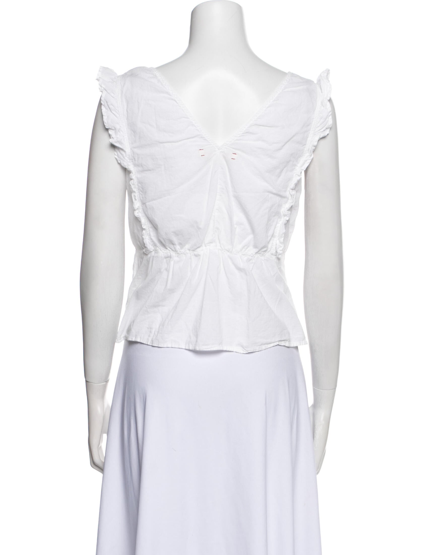 Xirena V-Neck Sleeveless Crop Top