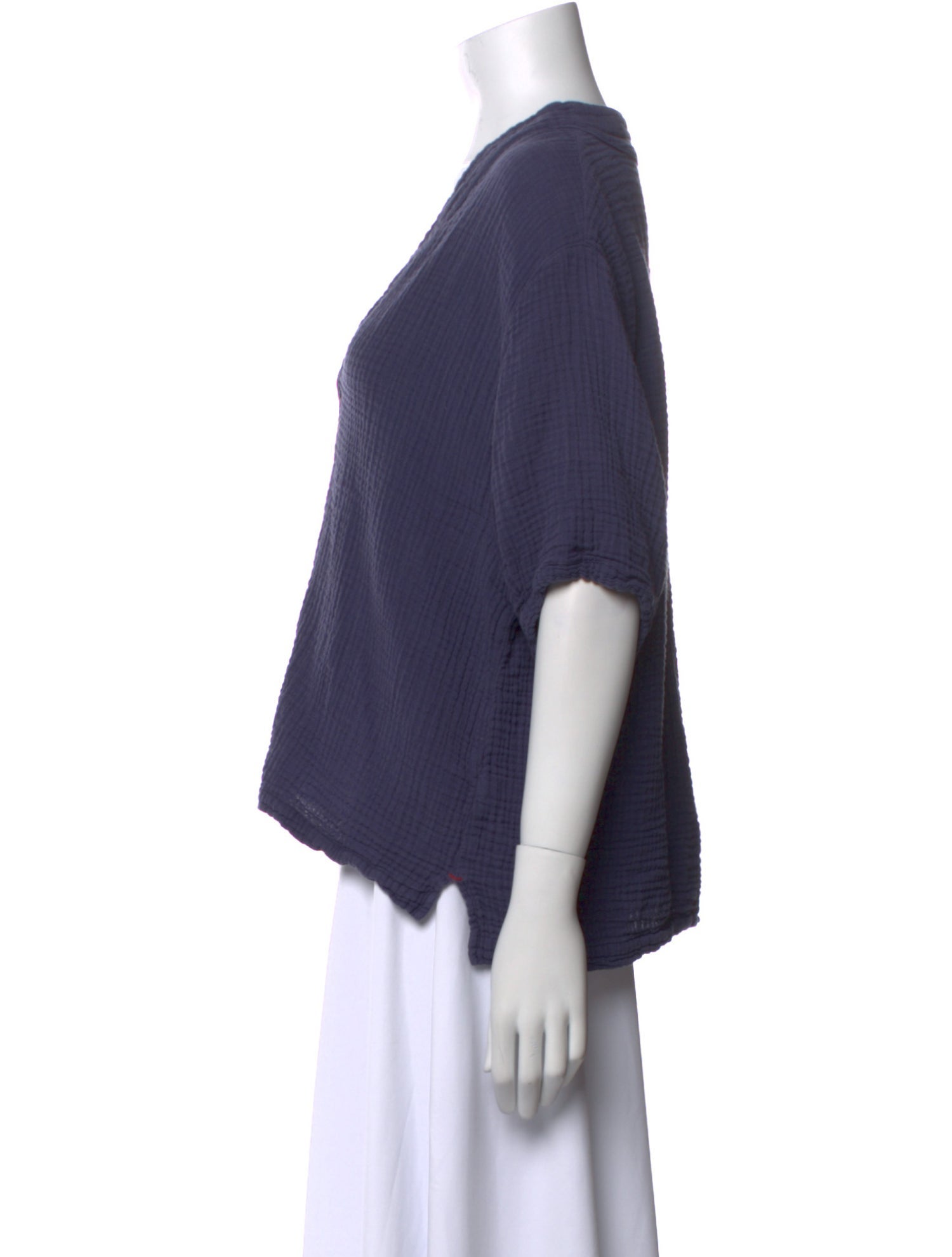 Xirena V-Neck Short Sleeve Blouse