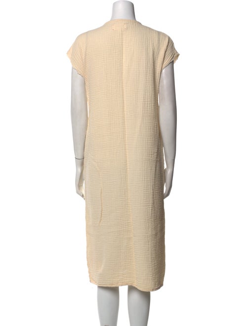 Xirena V-Neck Knee-Length Dress