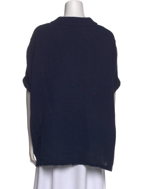 Xirena V-Neck Short Sleeve Blouse