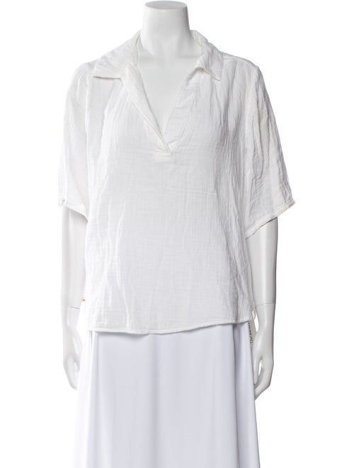 Xirena V-Neck Three-Quarter Sleeve Blouse