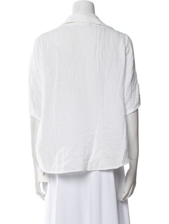Xirena V-Neck Three-Quarter Sleeve Blouse