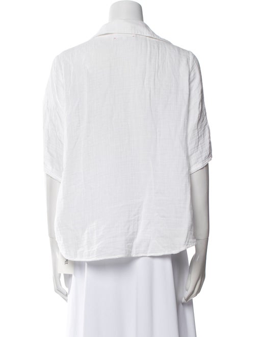 Xirena V-Neck Three-Quarter Sleeve Blouse