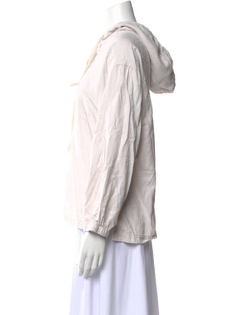 Xirena V-Neck Three-Quarter Sleeve Sweatshirt