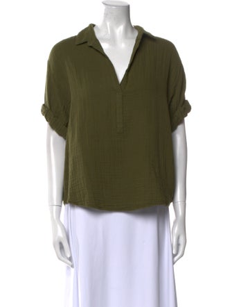 Xirena V-Neck Short Sleeve Blouse