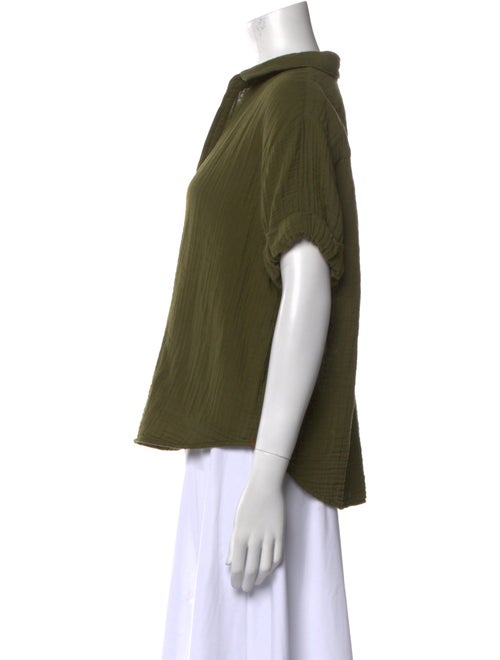 Xirena V-Neck Short Sleeve Blouse