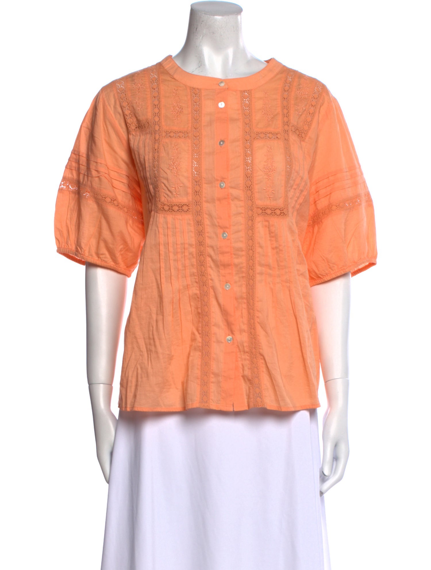 Xirena Crew Neck Short Sleeve Button-Up Top