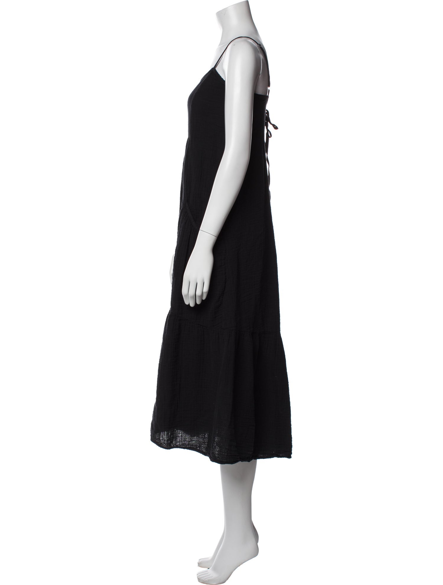 Xirena Scoop Neck Midi Length Dress