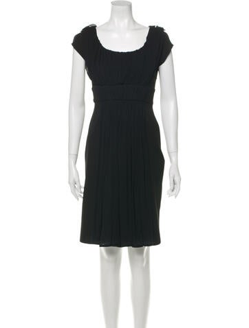 SportMax Dresses Scoop Neck Knee-Length Dress Us2, It38 | XS