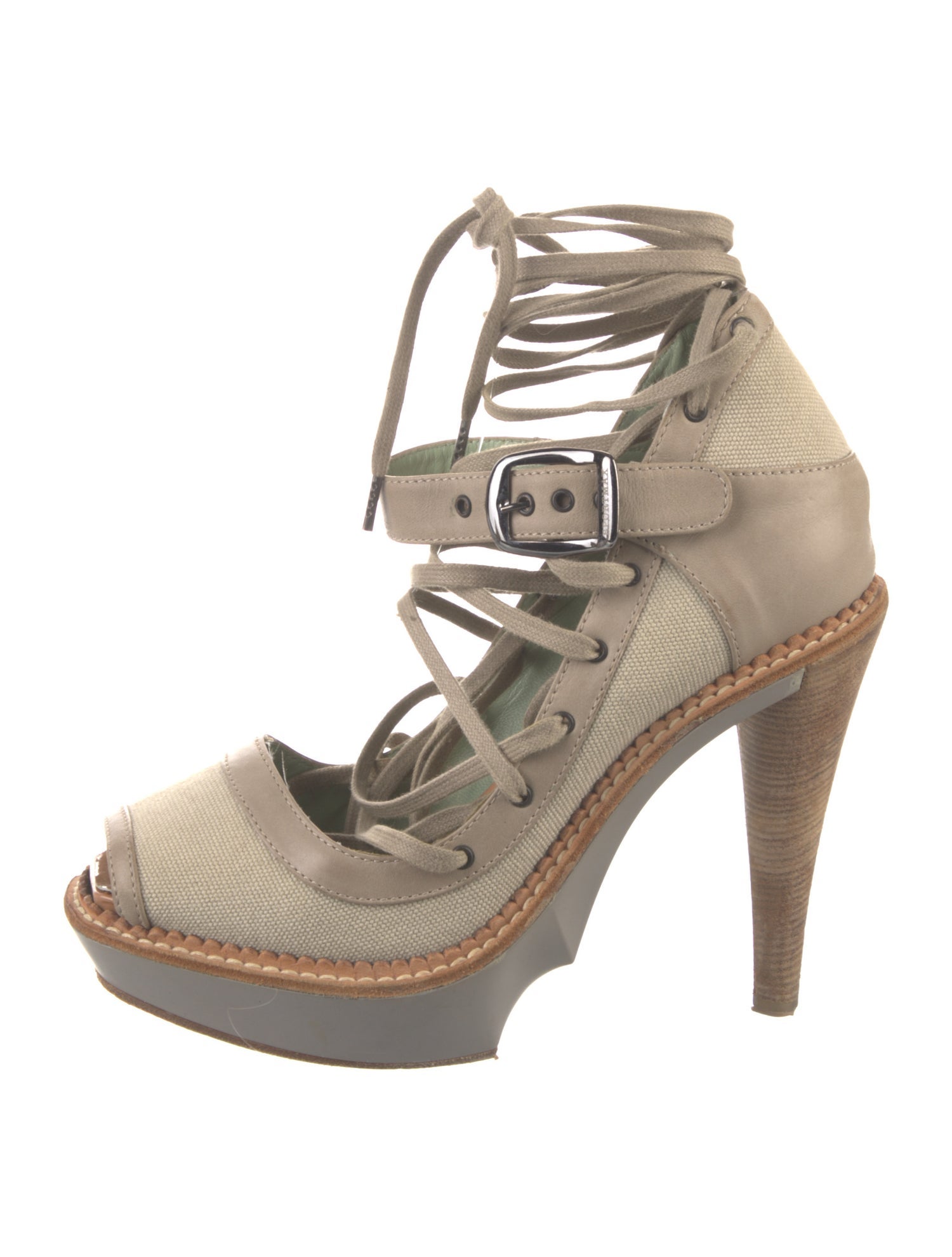 SportMax Lace Trim Embellishment Pumps