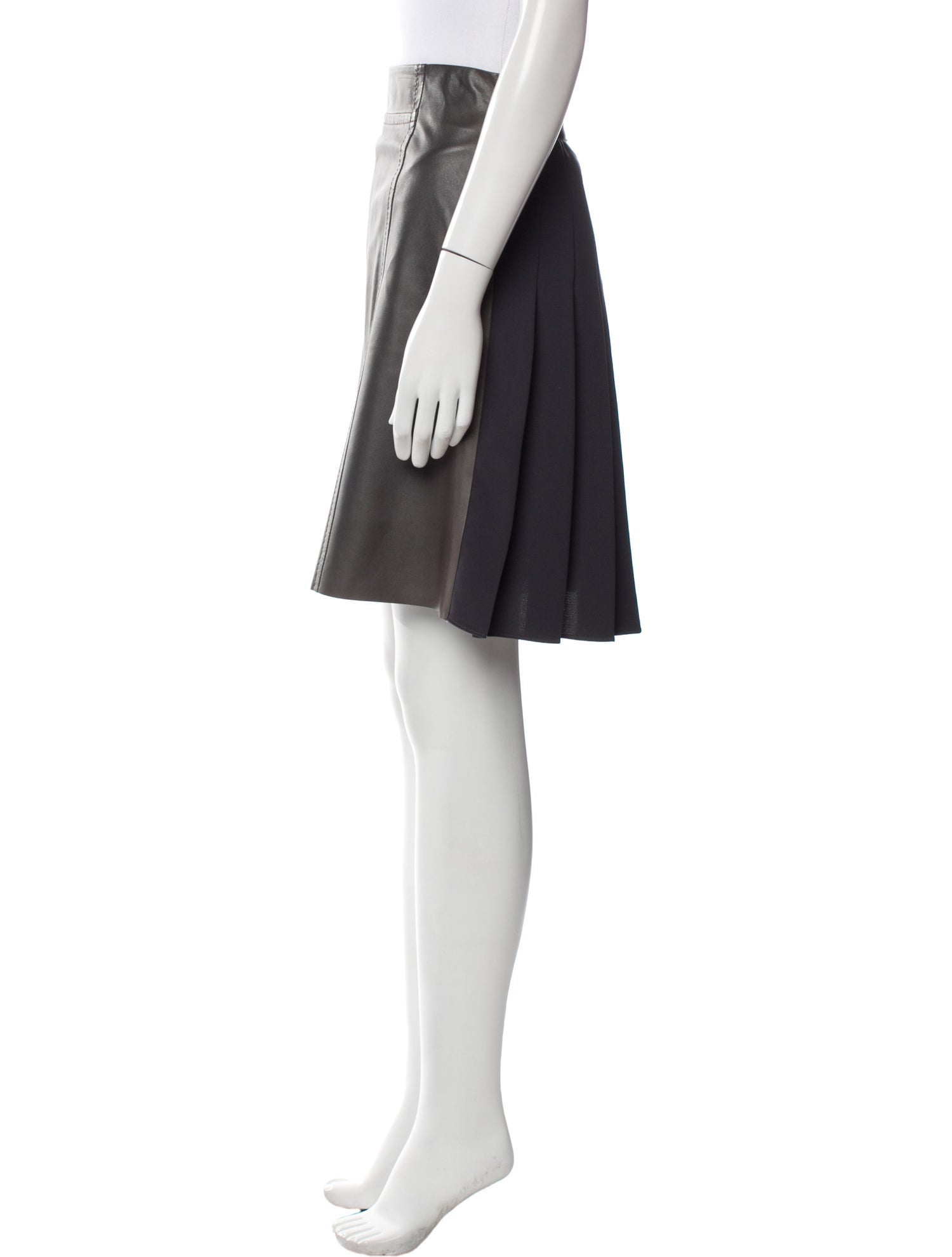 SportMax Pleated Accents Knee-Length Skirt