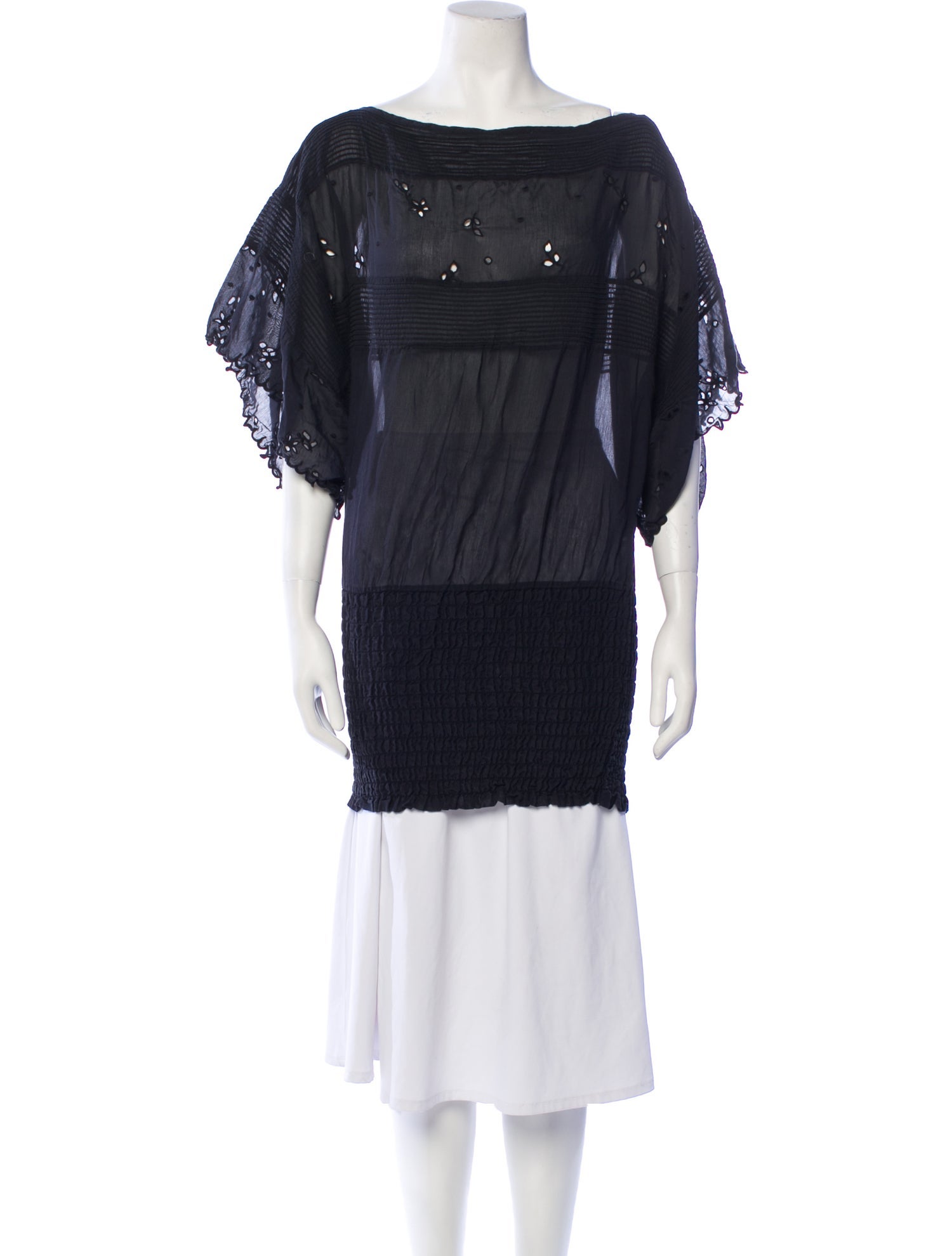 Ya Ya Bateau Neckline Three-Quarter Sleeve Tunic