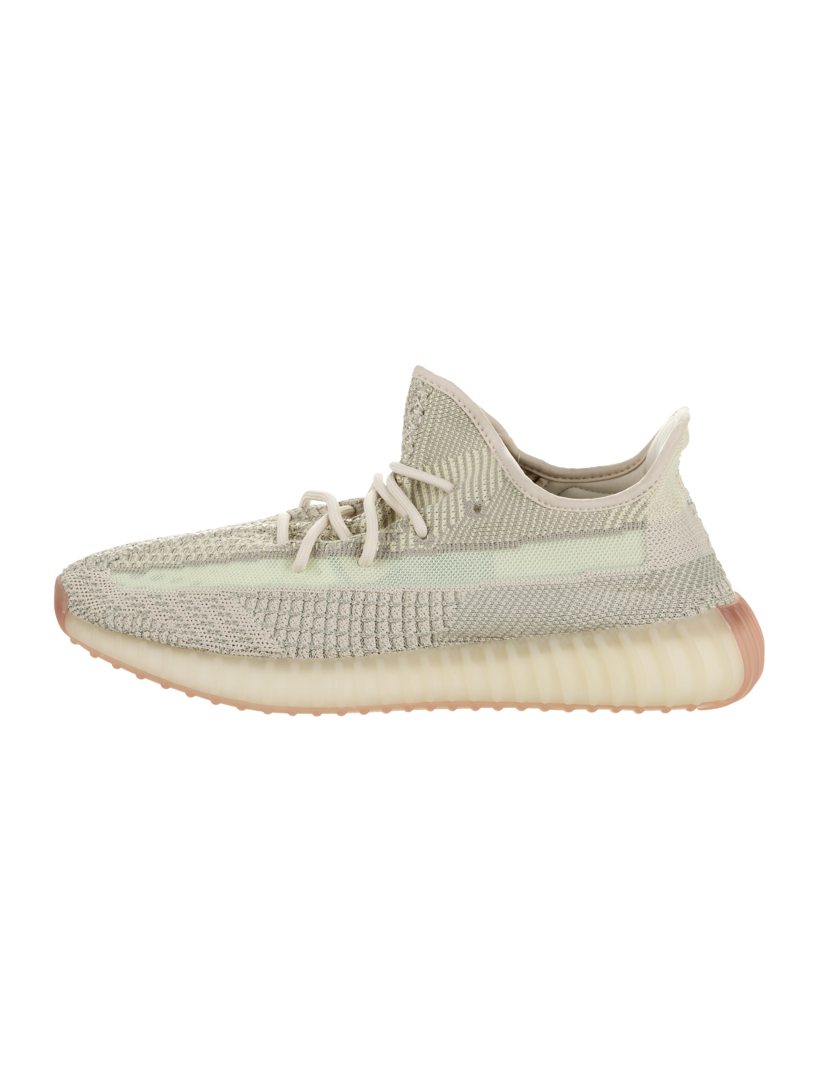 Vind yeezy citrin op