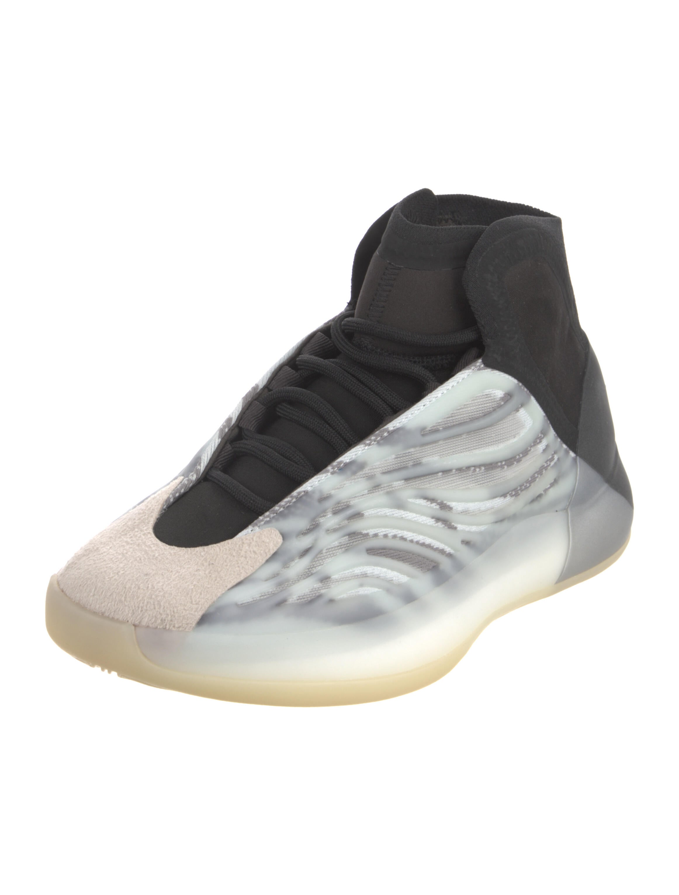 yeezy quantum performance