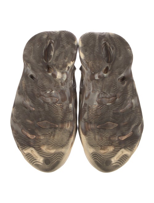 adidas Yeezy 2021 Foam RNNR 'MX Cream Clay' Sandals